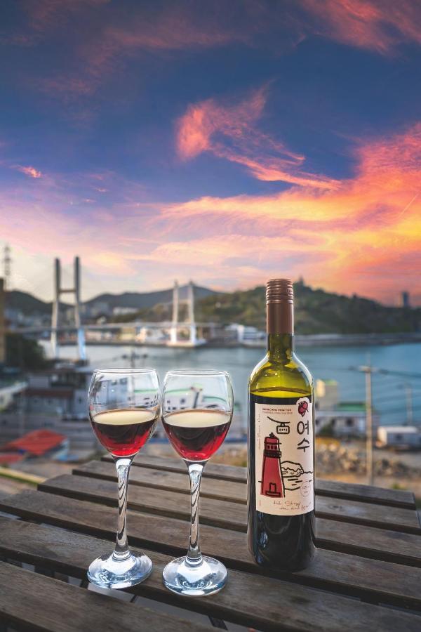 Yeosu View Foret Pension Екстериор снимка