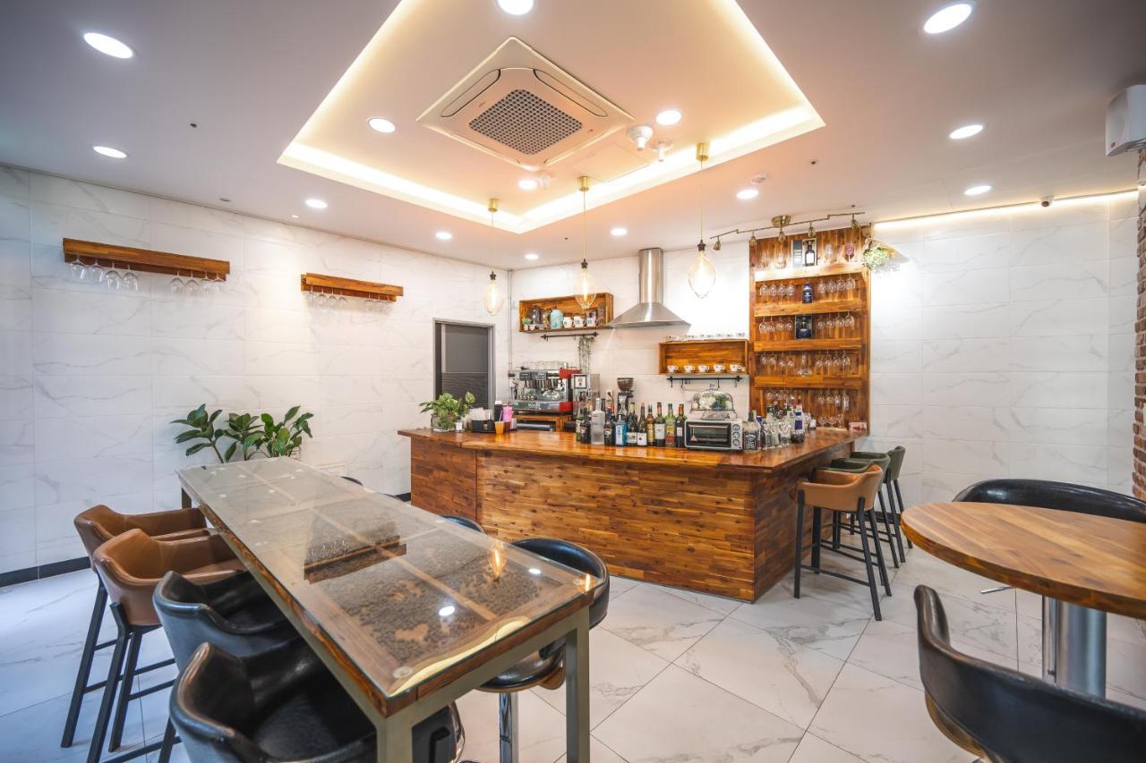 Yeosu View Foret Pension Екстериор снимка