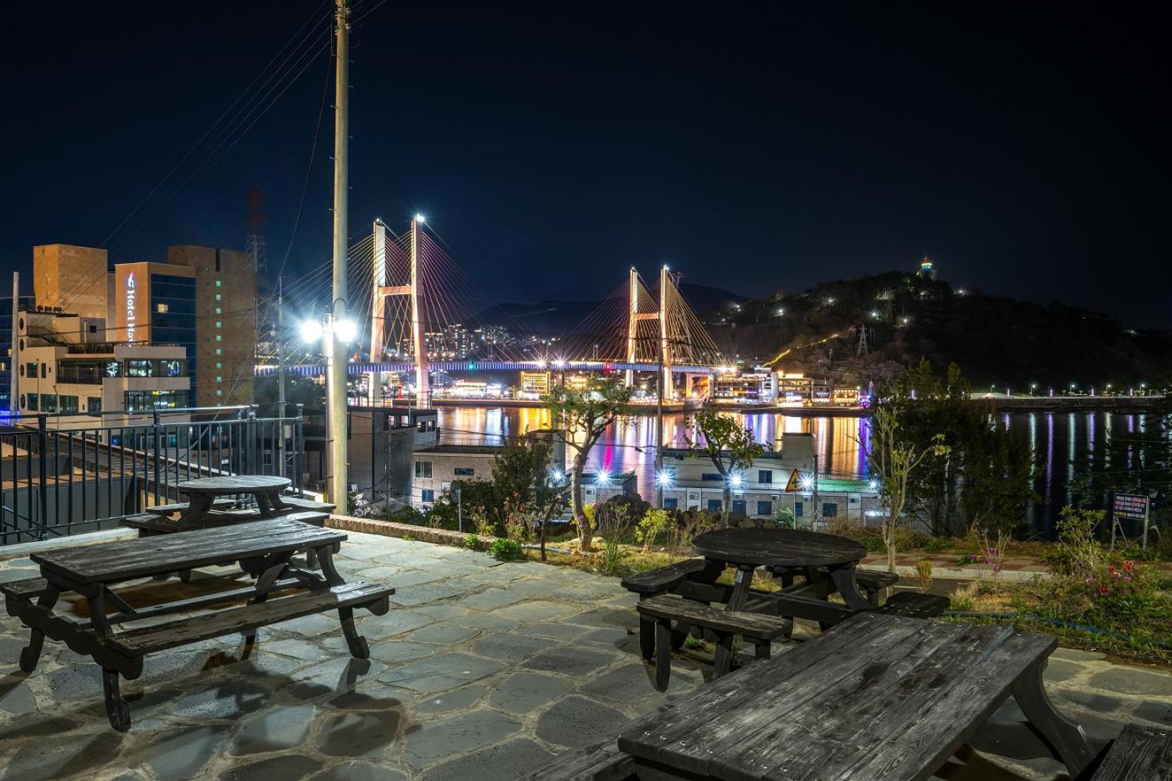 Yeosu View Foret Pension Екстериор снимка