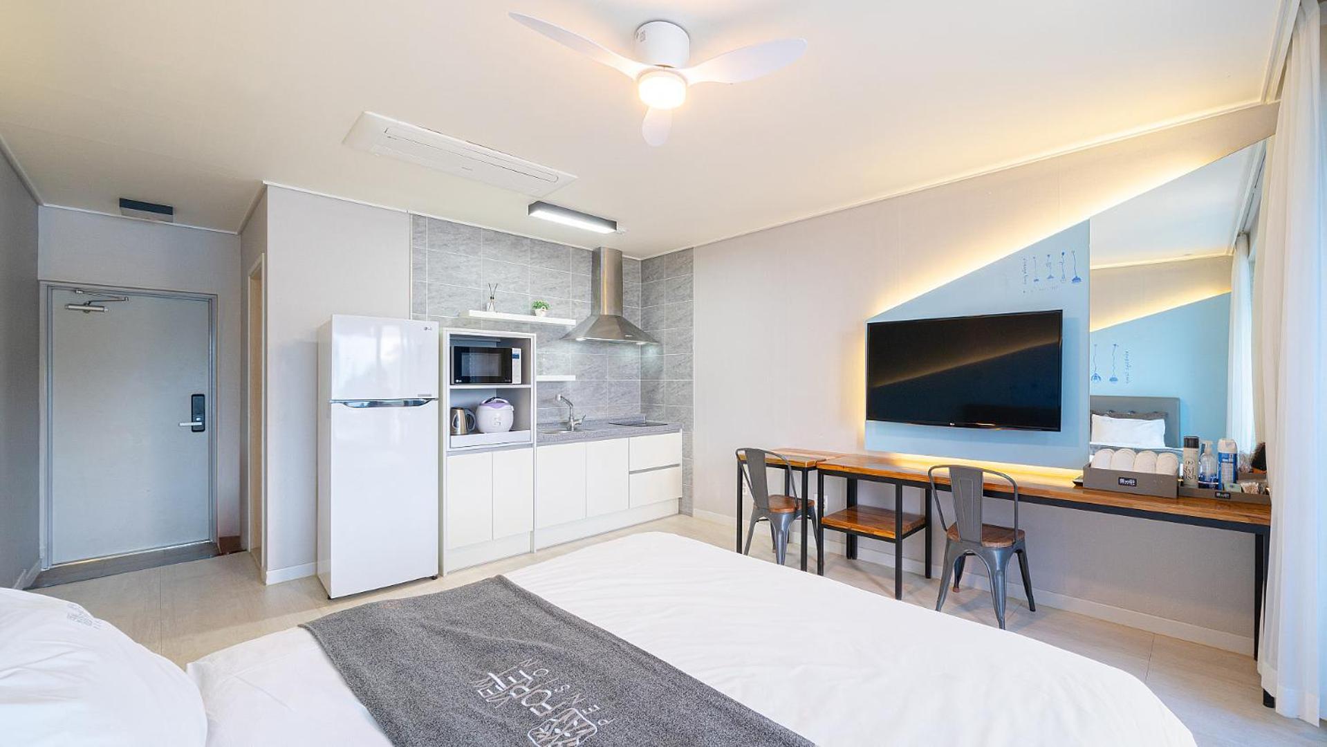 Yeosu View Foret Pension Екстериор снимка