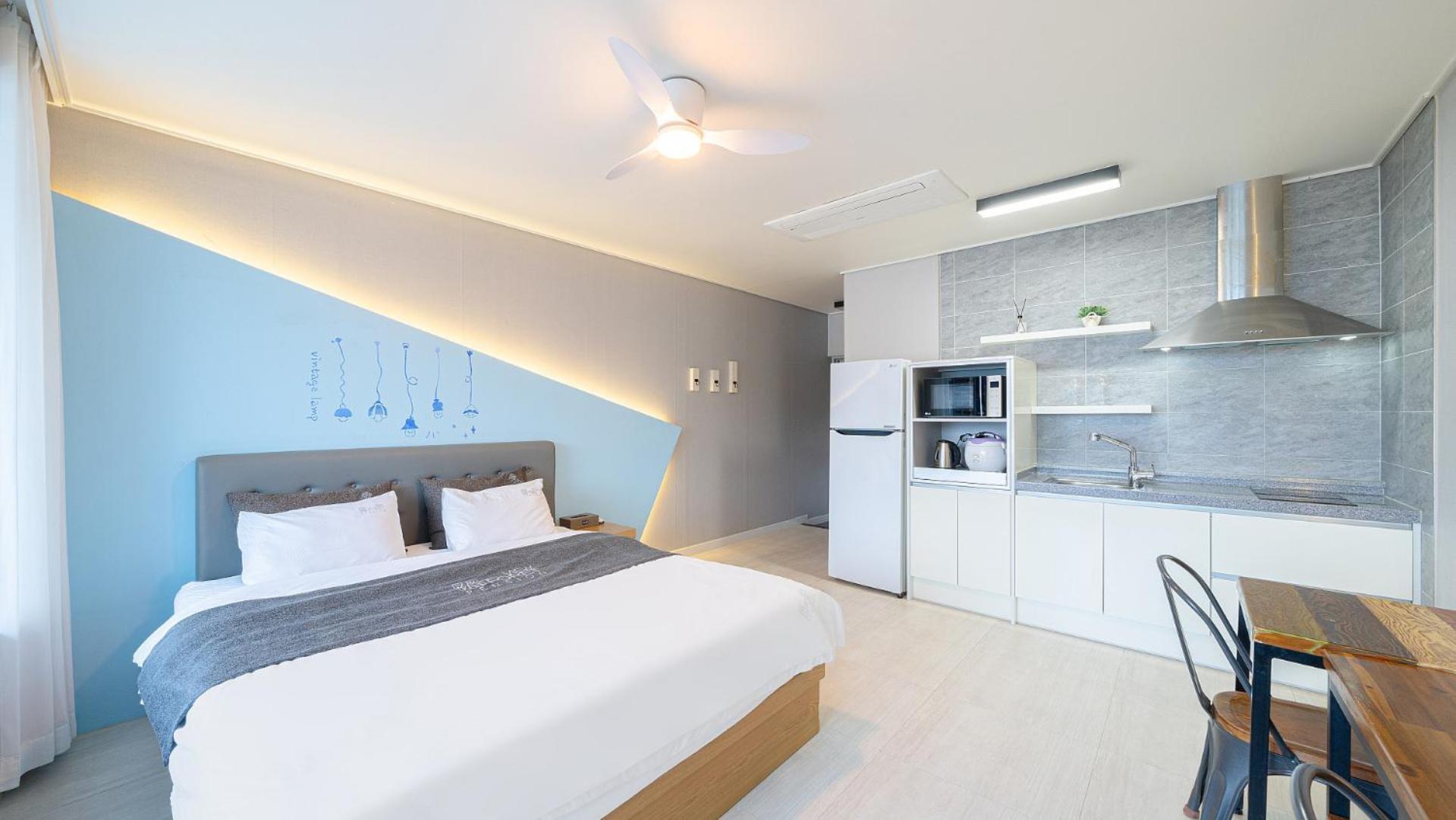 Yeosu View Foret Pension Екстериор снимка